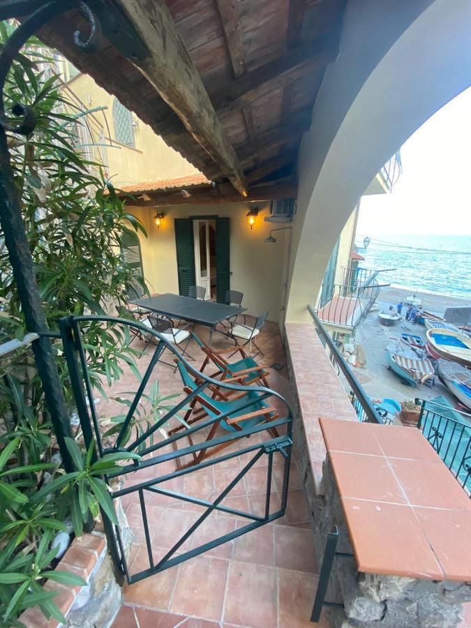 ネラノLa Casa Al Mareアパートメント エクステリア 写真